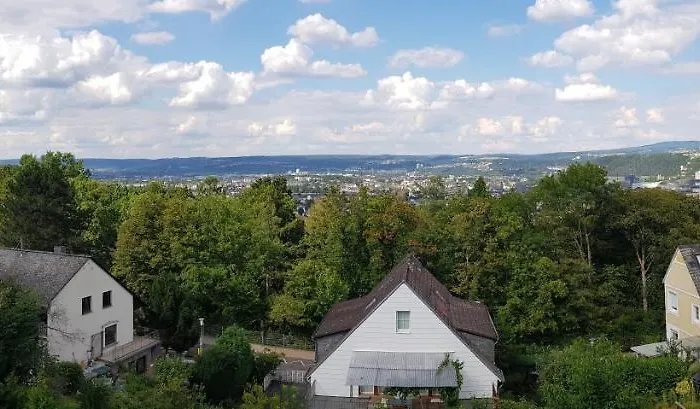 Mit Phantastischer Aussicht Auf Koblenz (Rhineland-Palatinate)